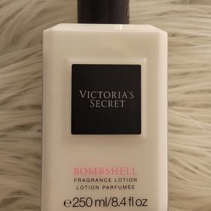 Victoria secret bombshell lotion
